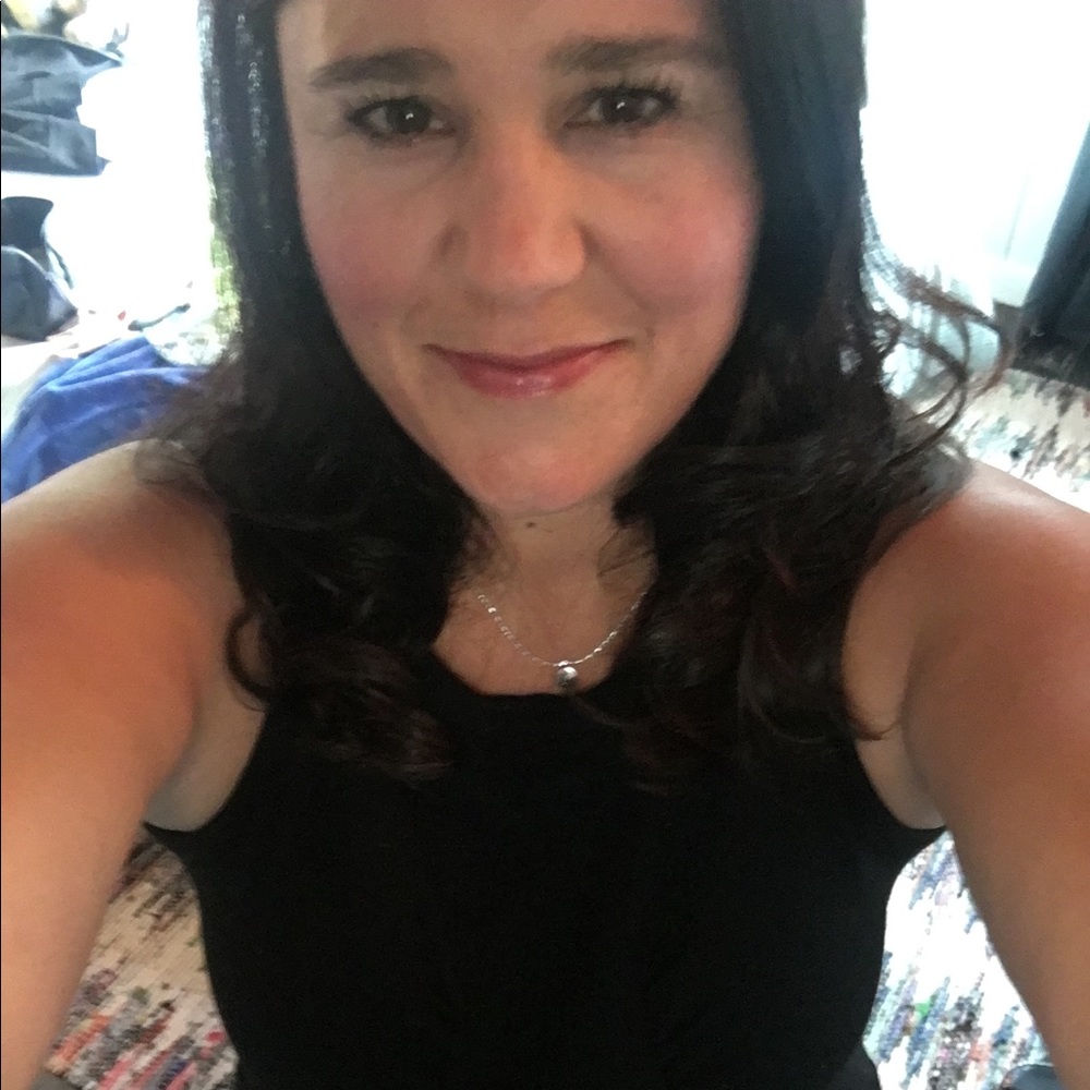 Meet your Posher, Tonya